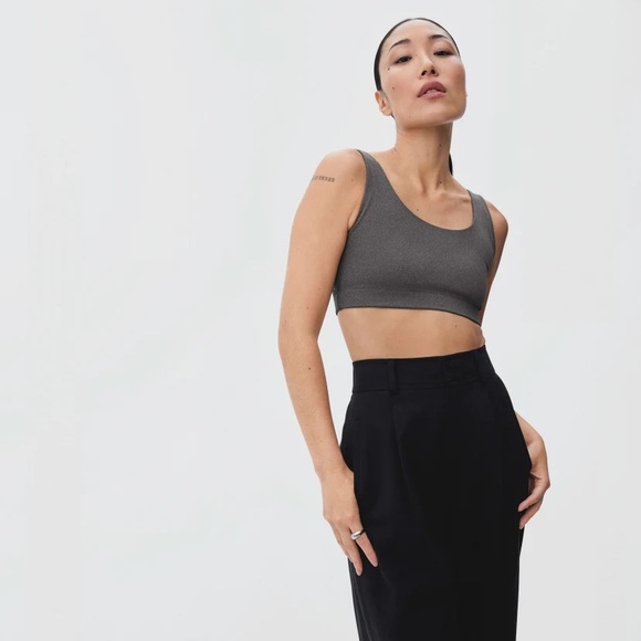EVERLANE “The Perform Bra” - Picture 1 of 6
